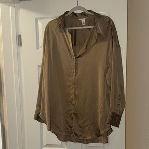 H&M Brown Button Down Shirt